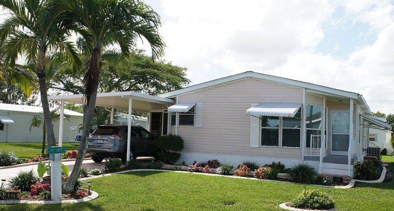 Palm Lake Estates