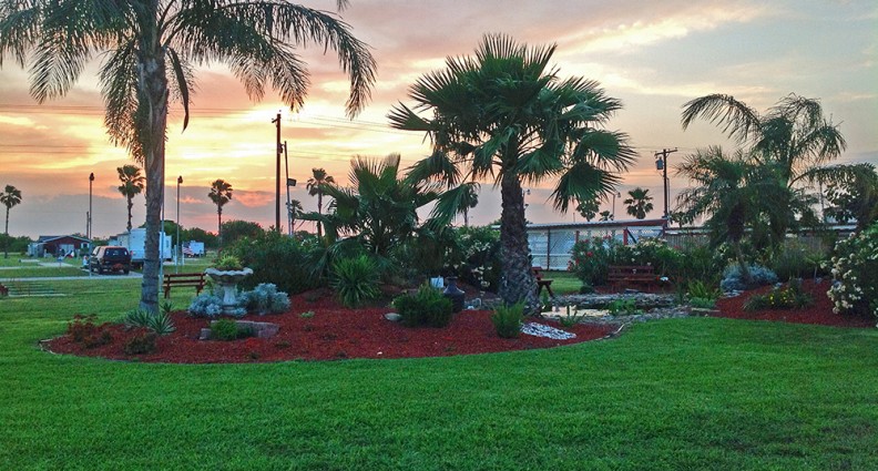 Tropic Winds Resort Mobile Homes